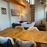 Maison Poluc - Maison Monte Rosa 公寓式酒店 尚波吕克