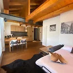 Aparthotel Maison Poluc - Maison Monte Rosa 4*
