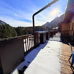 Maison Poluc - Maison Monte Rosa 4* 尚波吕克