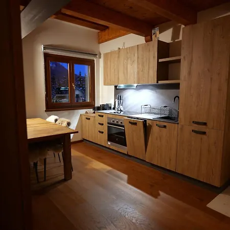 Appart hôtel Maison Poluc - Maison Monte Rosa