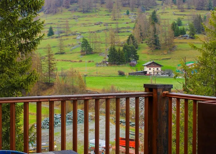 Maison Poluc - Maison Monte Rosa シャンポルク